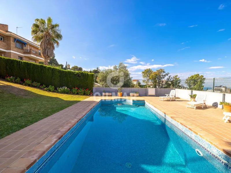 Villa in Málaga Este - Málaga