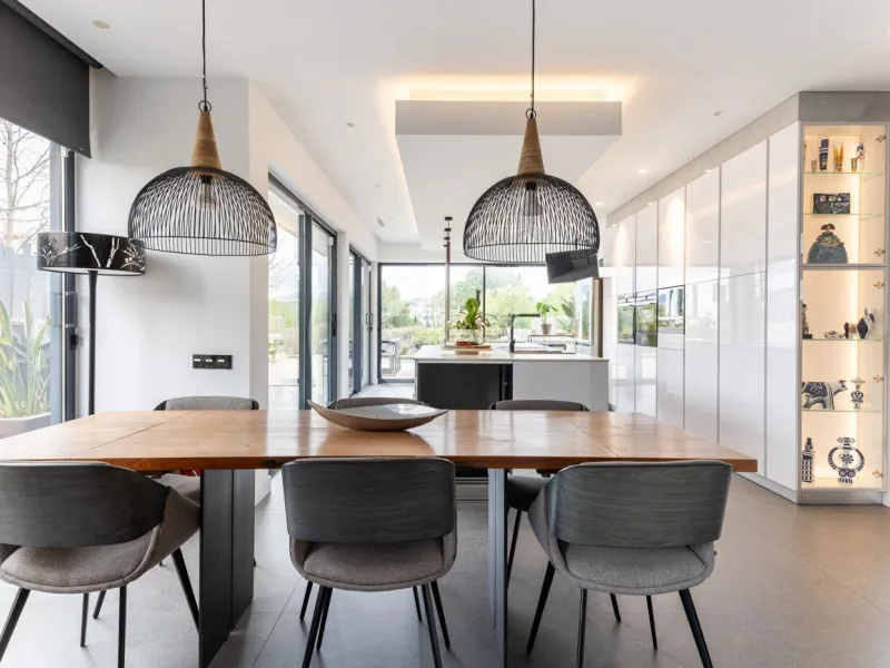 Exceptional Contemporary Home with Elegant Design in Sant Cugat del Valles, Barcelona