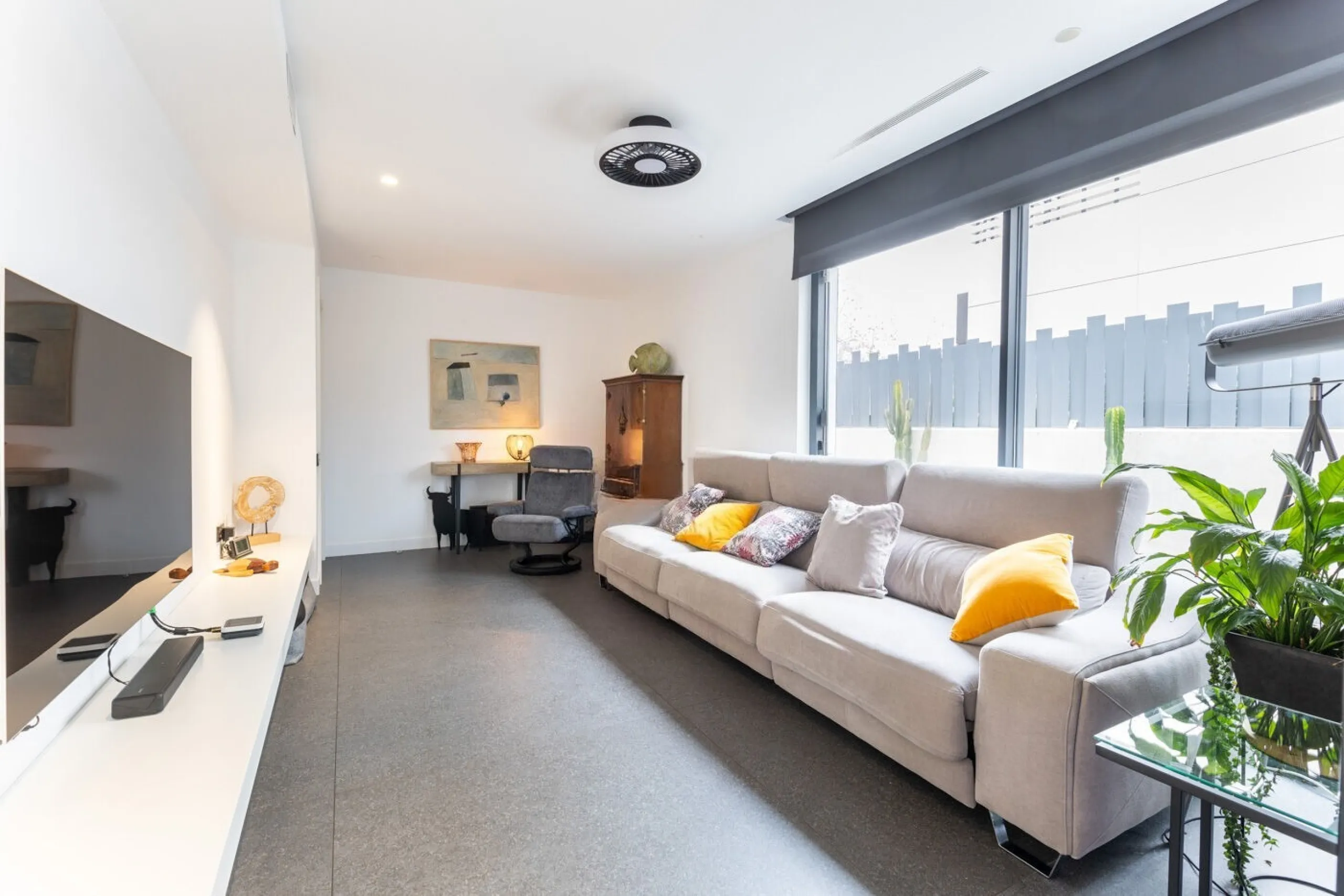 Exceptional Contemporary Home with Elegant Design in Sant Cugat del Valles, Barcelona