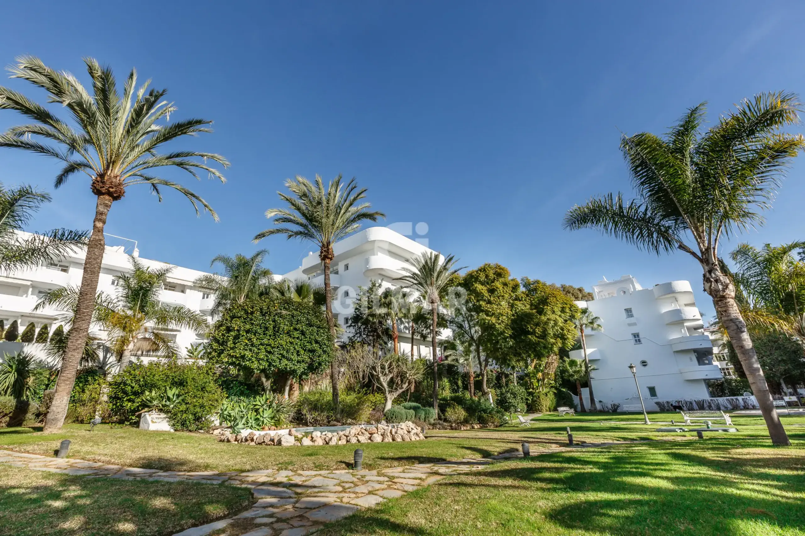 Duplex penthouse in Marbella Ciudad - Málaga