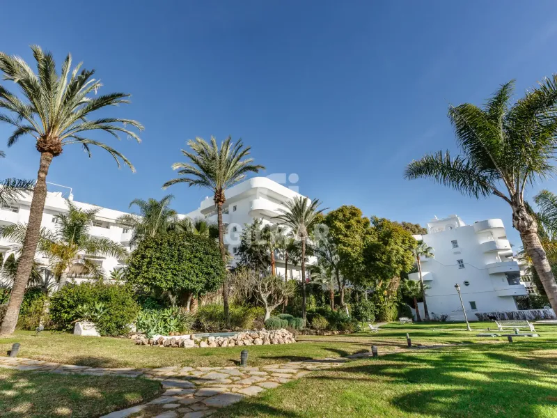 Duplex penthouse in Marbella Ciudad - Málaga