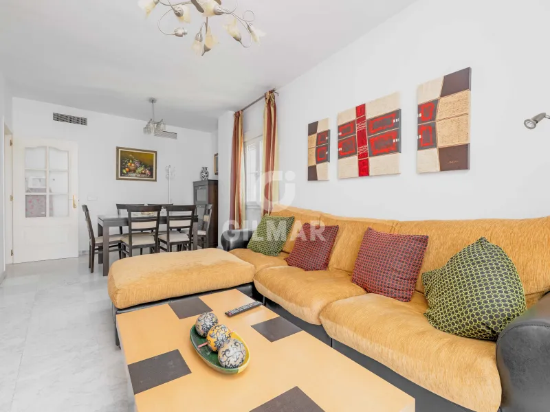Duplex penthouse in Marbella Ciudad - Málaga
