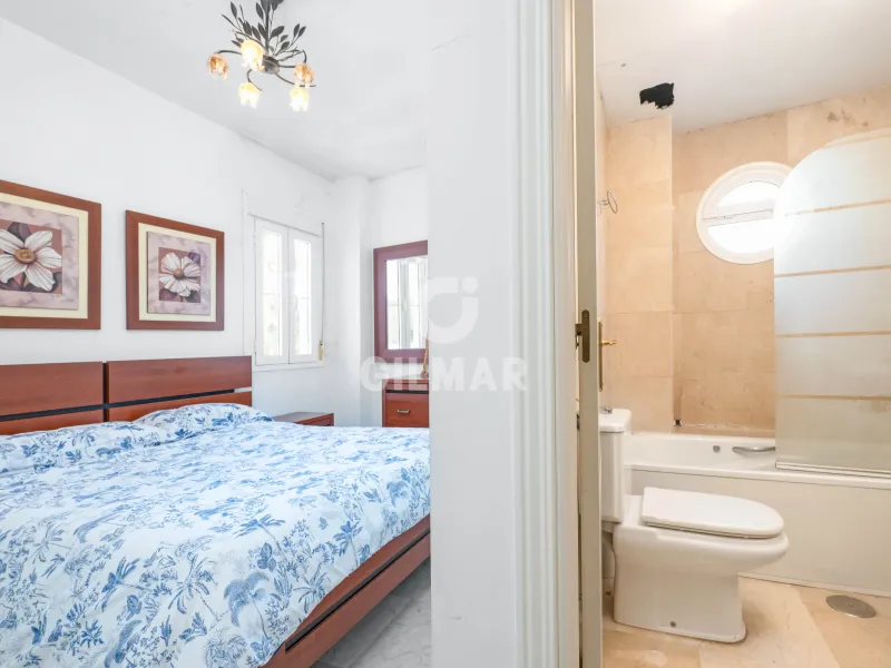 Duplex penthouse in Marbella Ciudad - Málaga