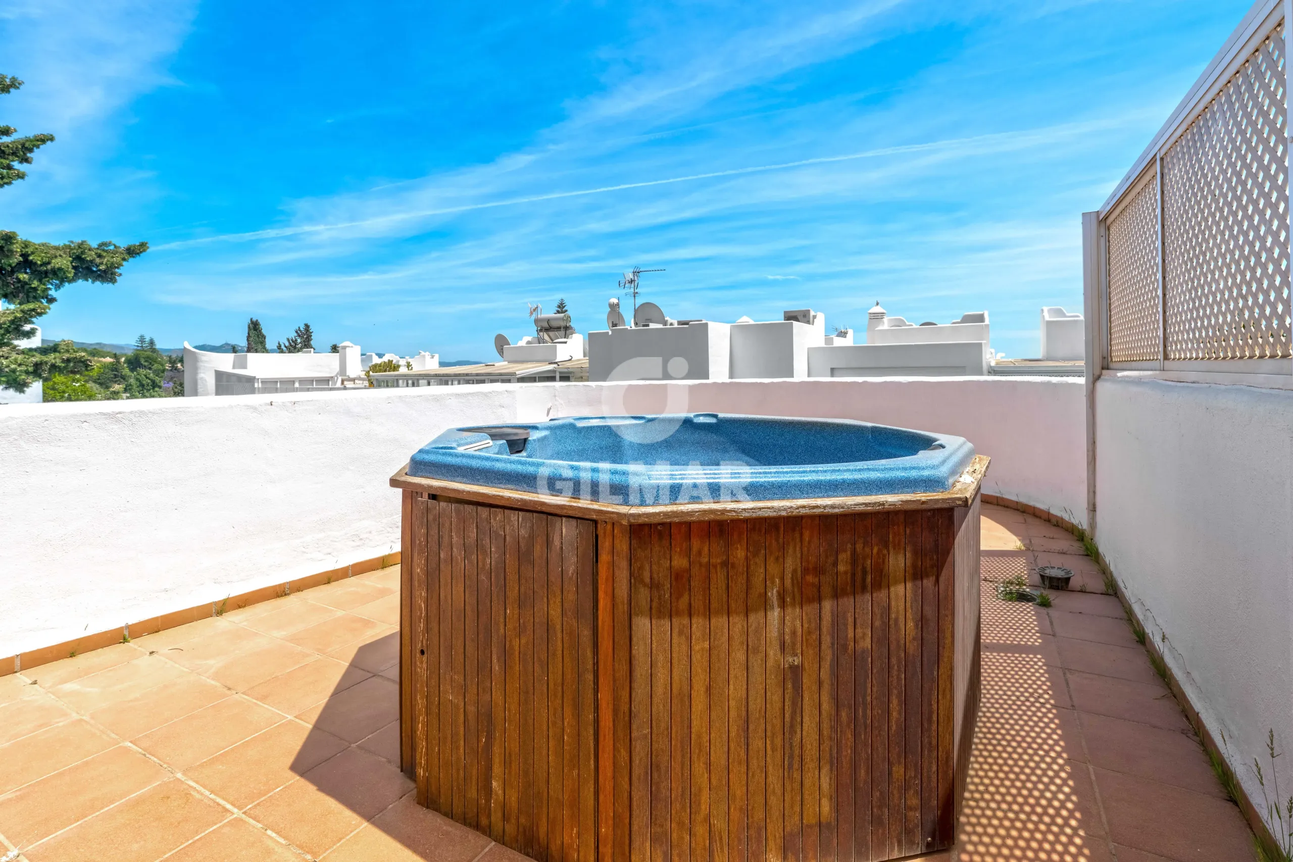 Duplex penthouse in Marbella Ciudad - Málaga