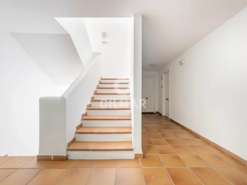 Duplex penthouse in Marbella Ciudad - Málaga