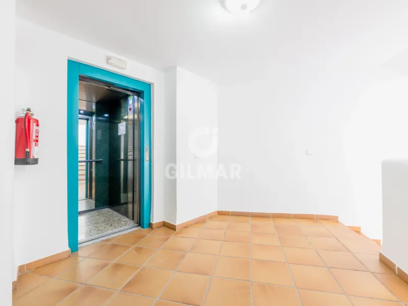Duplex penthouse in Marbella Ciudad - Málaga