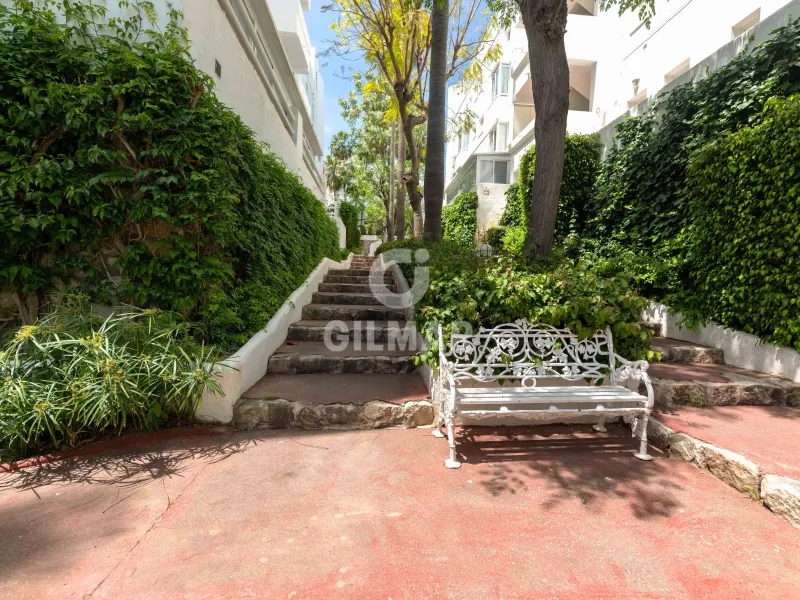Duplex penthouse in Marbella Ciudad - Málaga