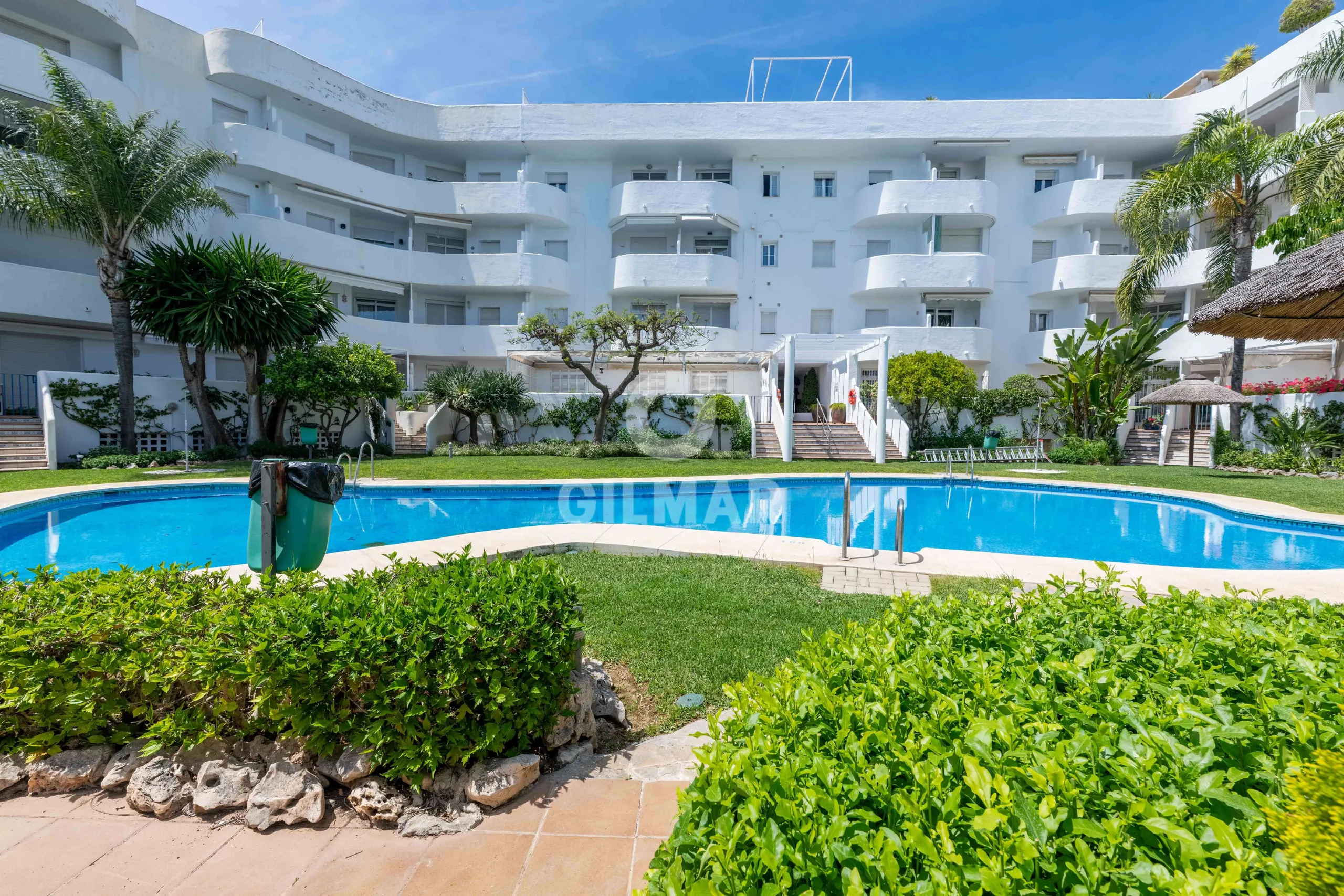 Duplex penthouse in Marbella Ciudad - Málaga
