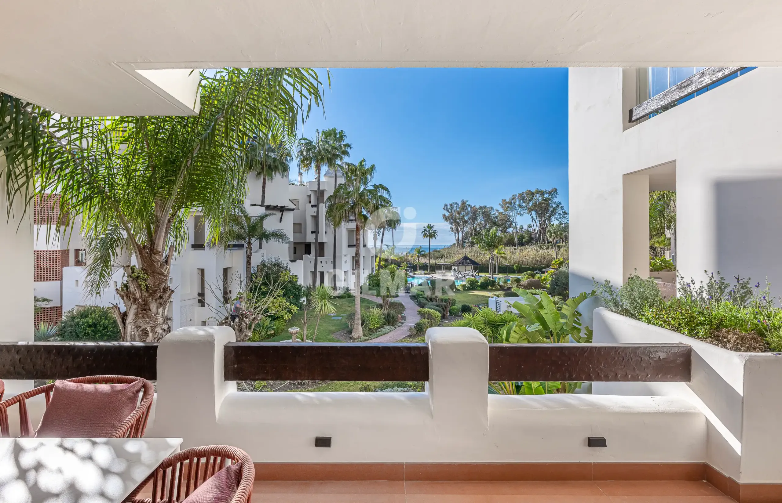 Apartment in Estepona Este - Málaga