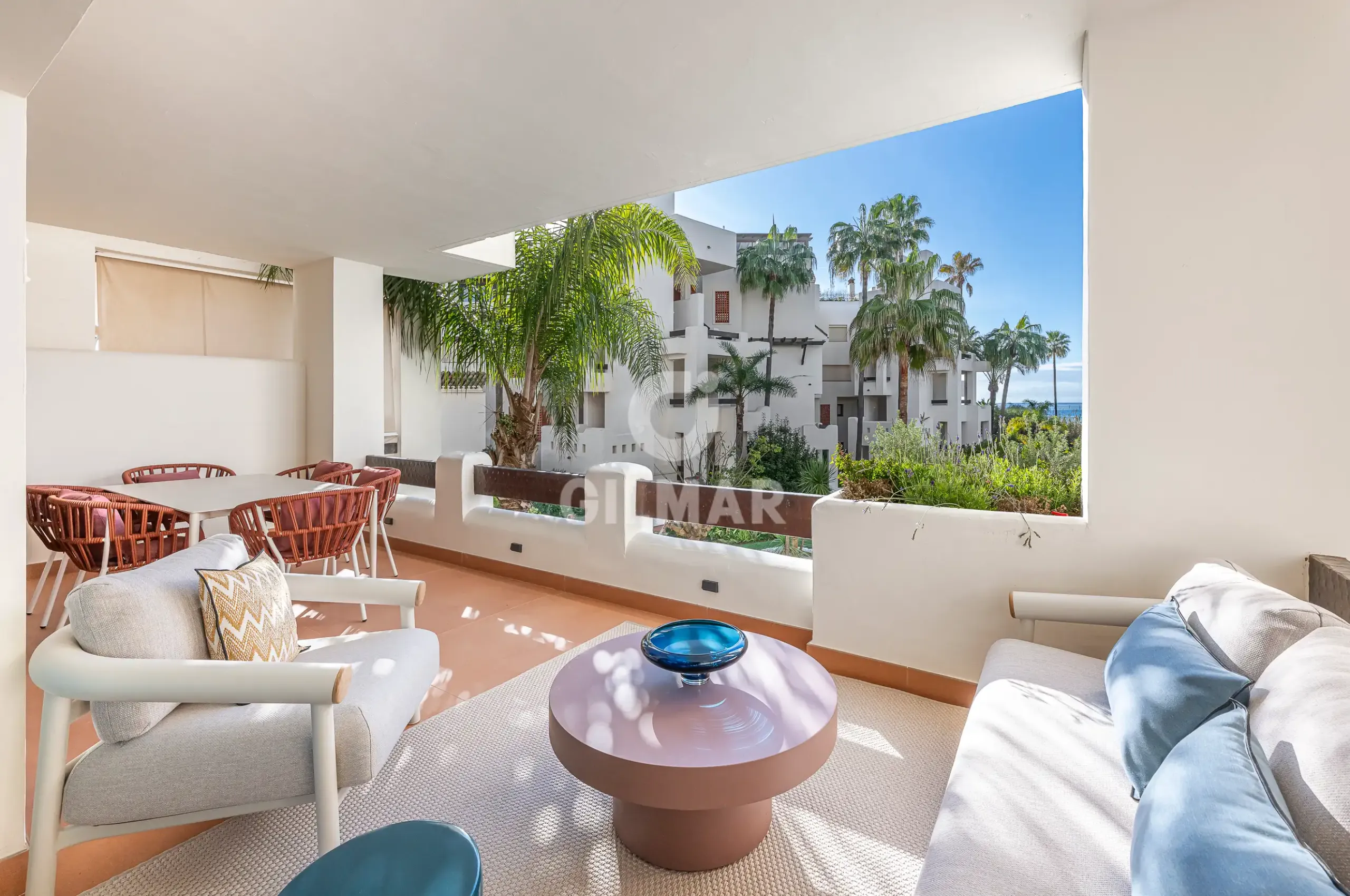 Apartment in Estepona Este - Málaga