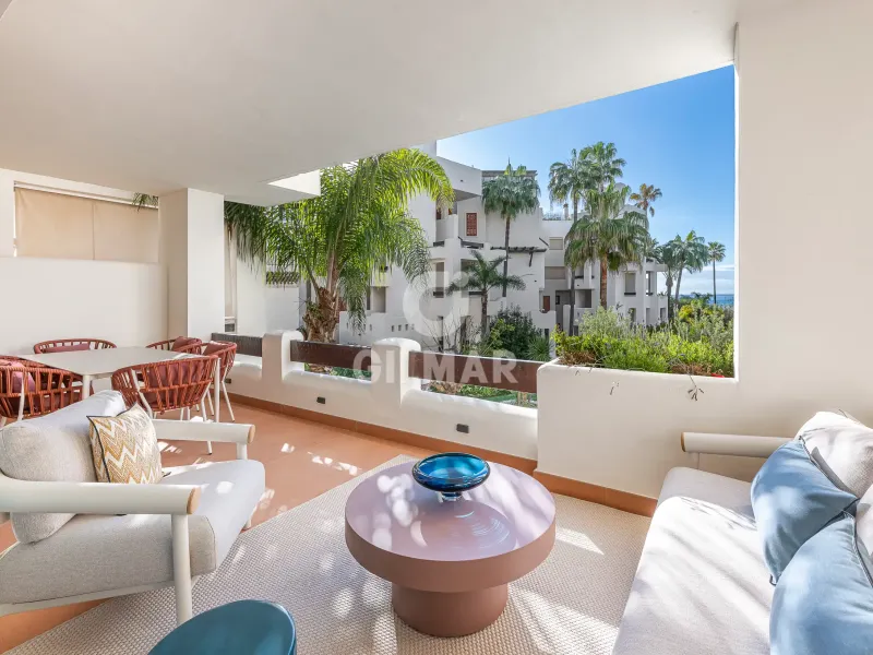 Apartment in Estepona Este - Málaga