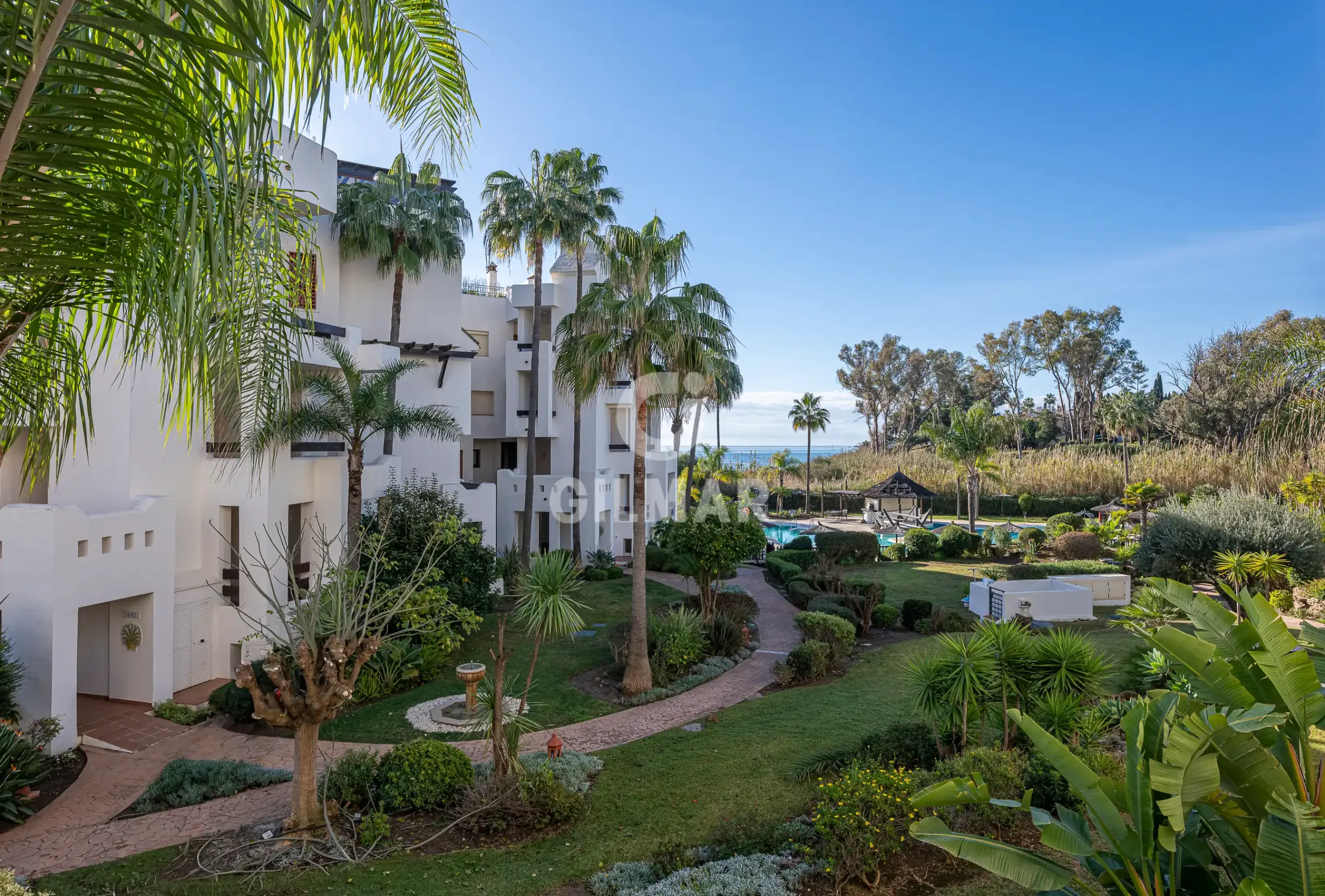 Apartment in Estepona Este - Málaga