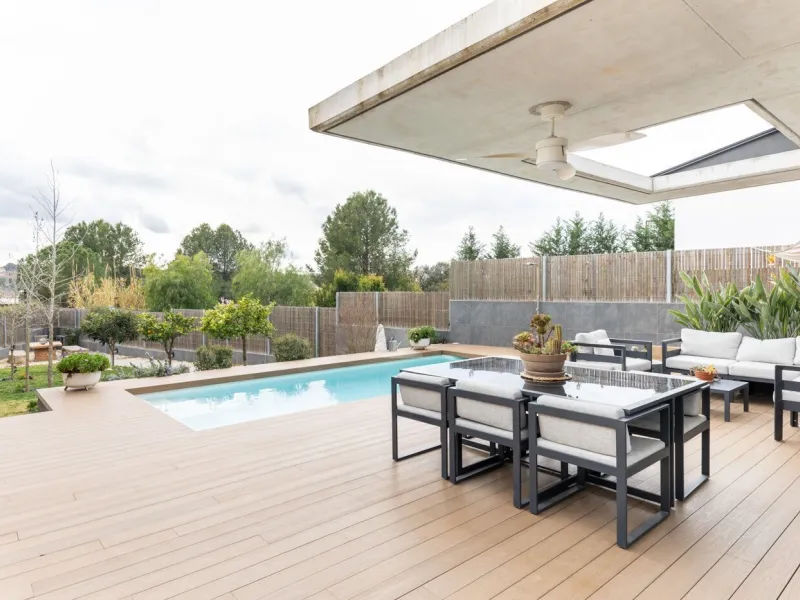Exceptional Contemporary Home with Elegant Design in Sant Cugat del Valles, Barcelona
