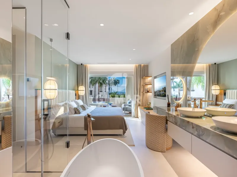 Apartment in Estepona Este - Málaga
