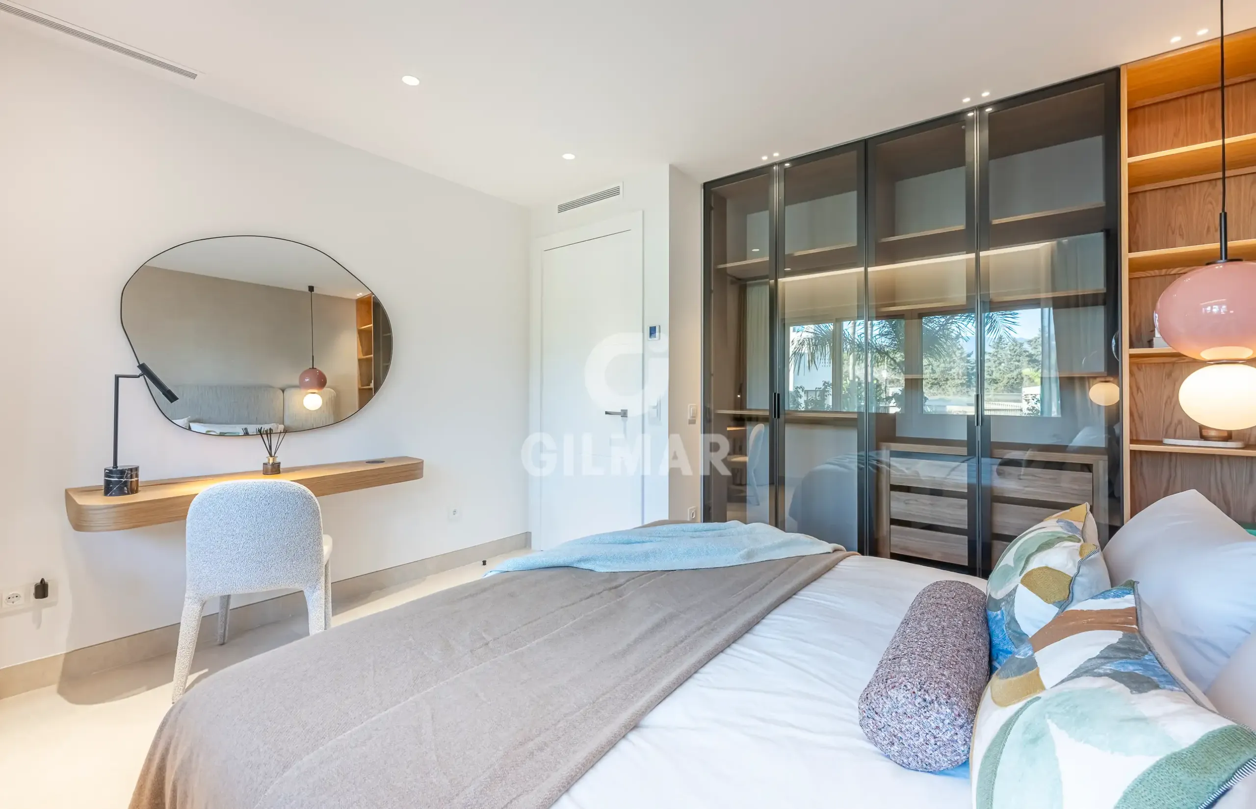 Apartment in Estepona Este - Málaga