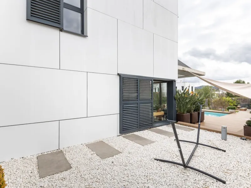 Exceptional Contemporary Home with Elegant Design in Sant Cugat del Valles, Barcelona