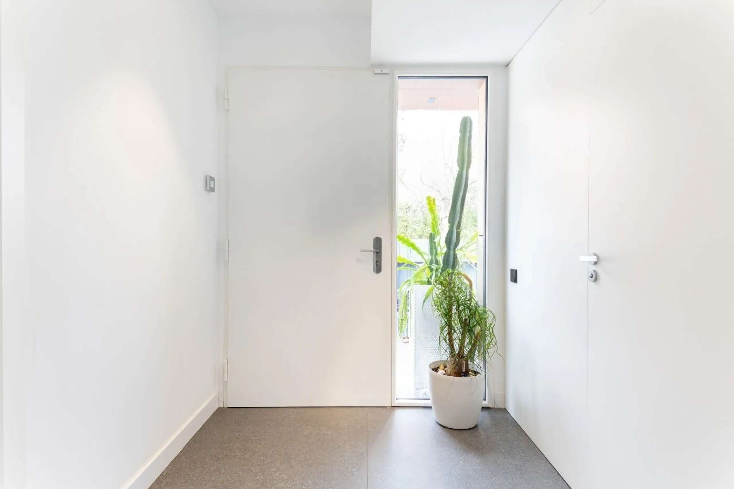Exceptional Contemporary Home with Elegant Design in Sant Cugat del Valles, Barcelona