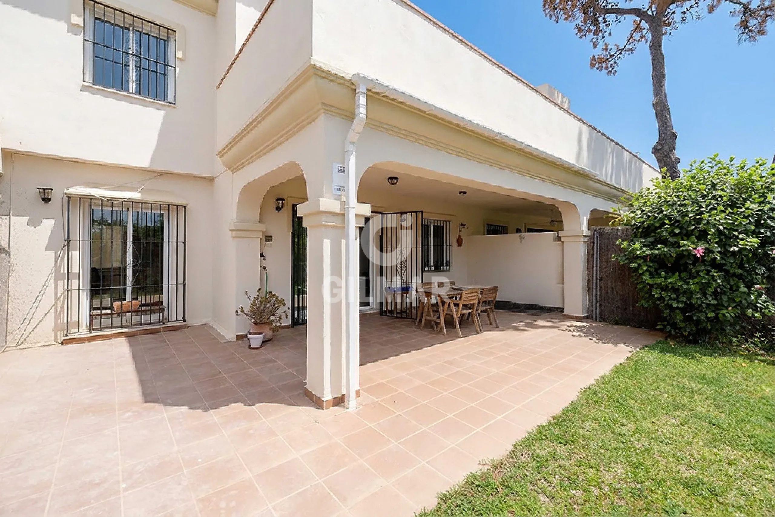 Townhouse in Marbella Este - Málaga