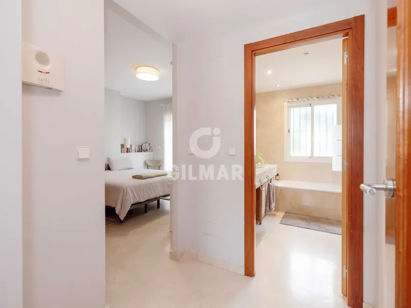 Townhouse in Marbella Este - Málaga
