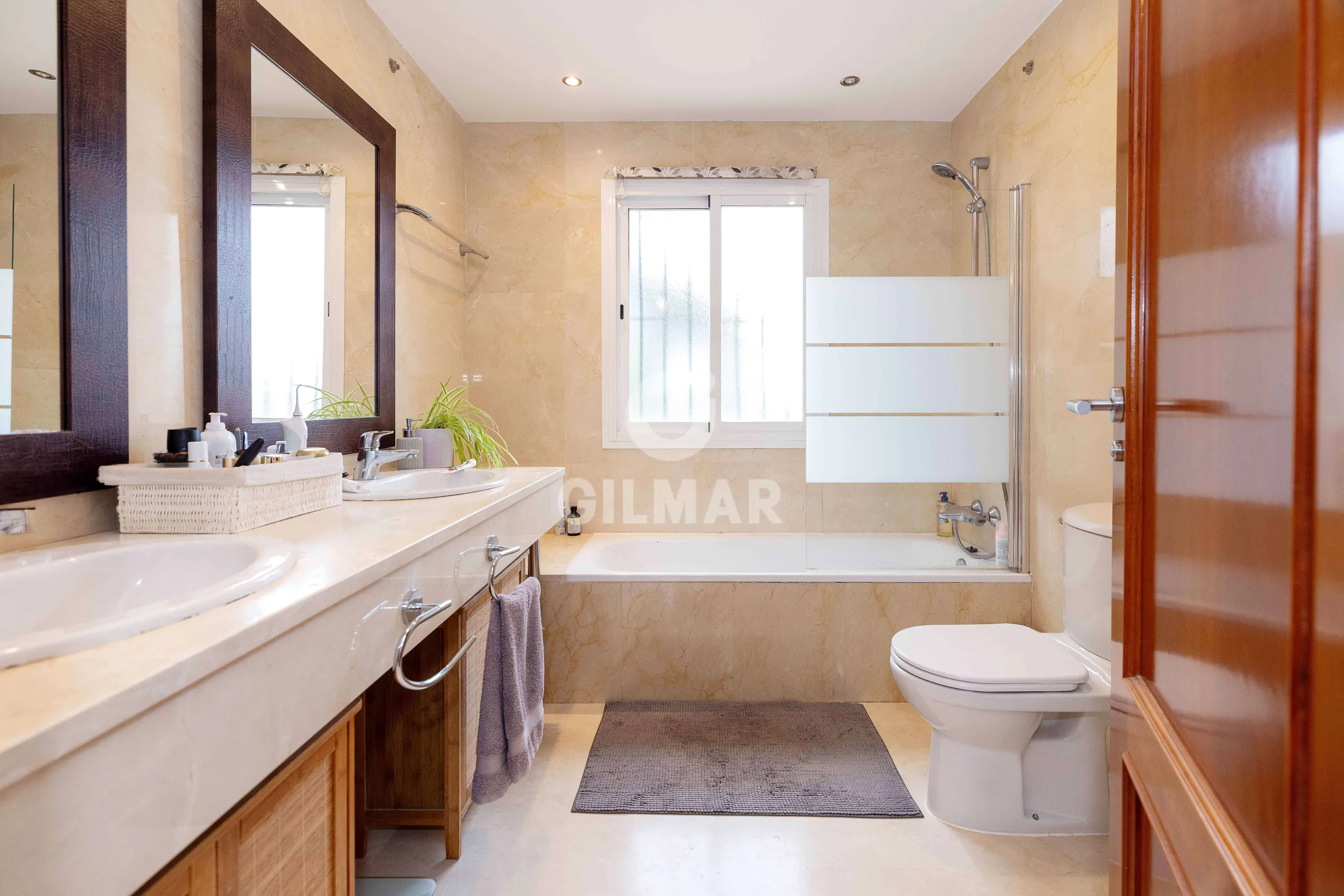 Townhouse in Marbella Este - Málaga