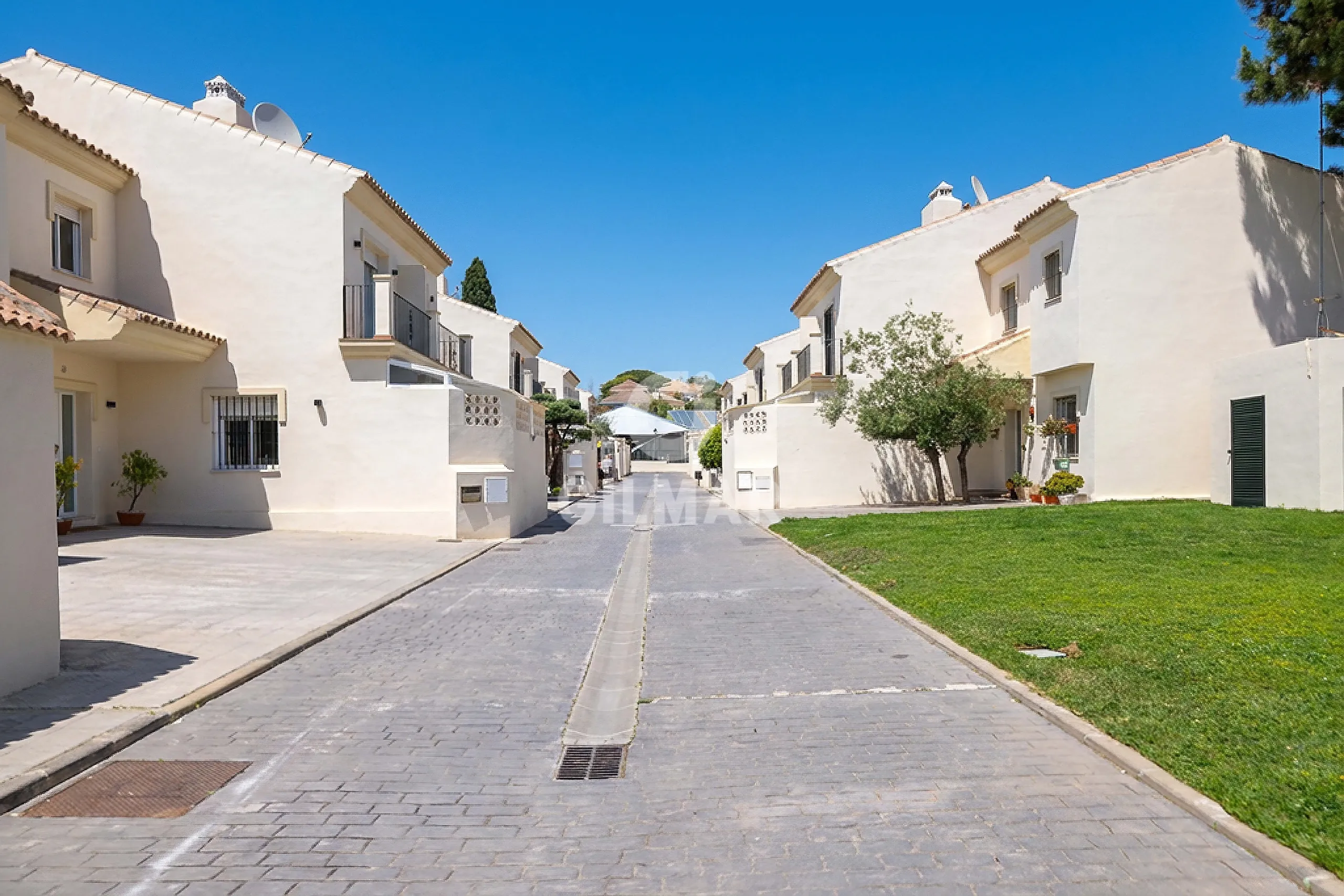 Townhouse in Marbella Este - Málaga