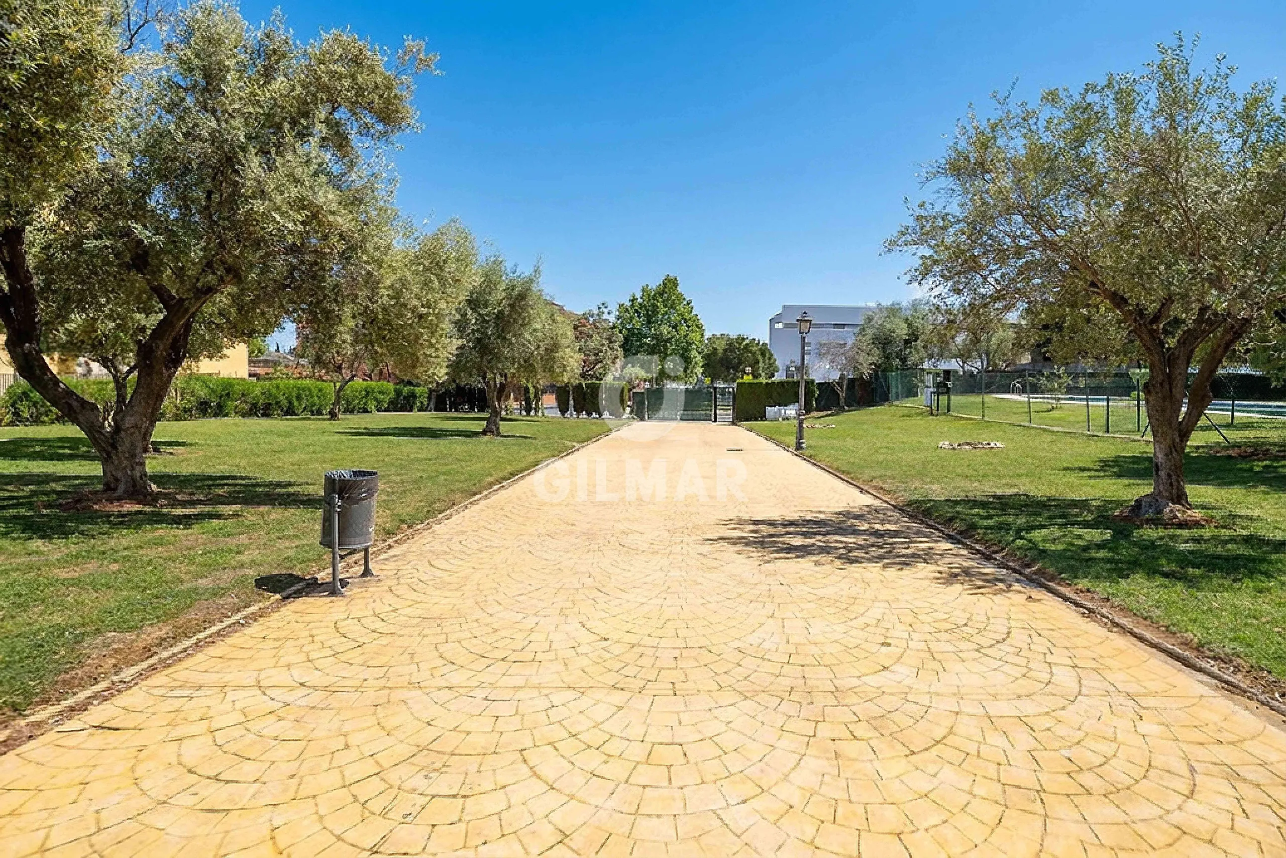 Townhouse in Marbella Este - Málaga