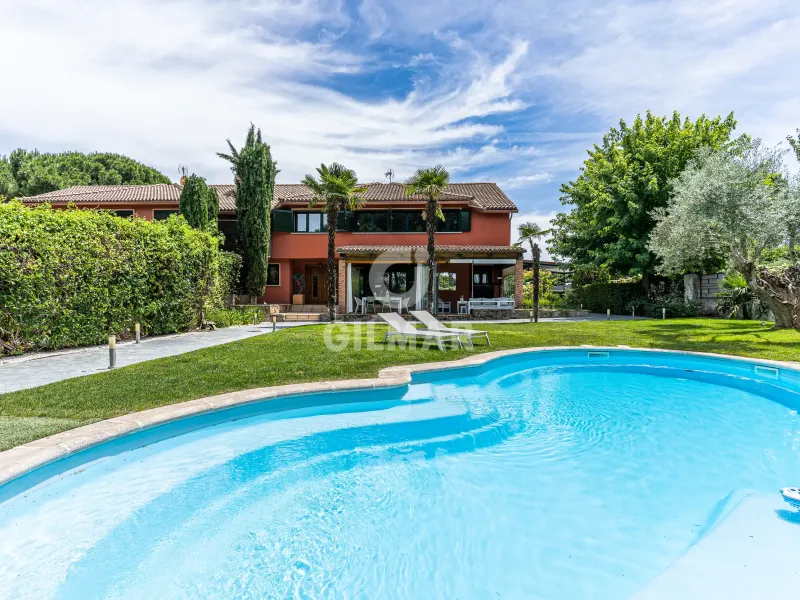 Semi-detached house in Boadilla del Monte - Madrid