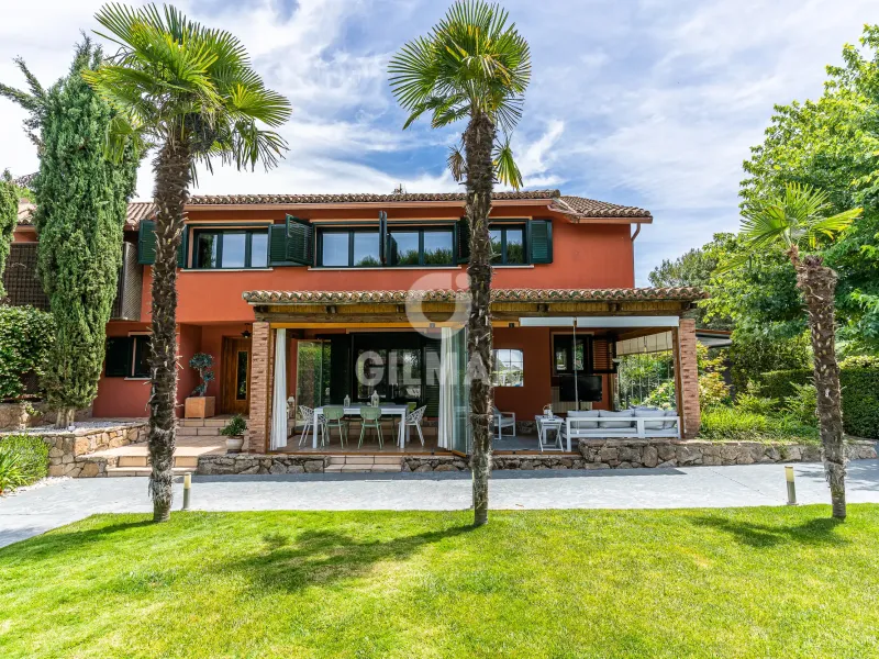 Semi-detached house in Boadilla del Monte - Madrid