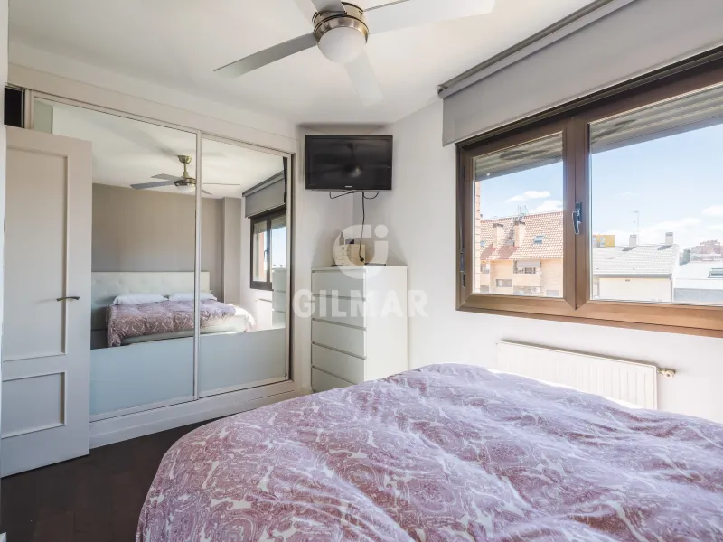 Apartment in Adelfas - Madrid