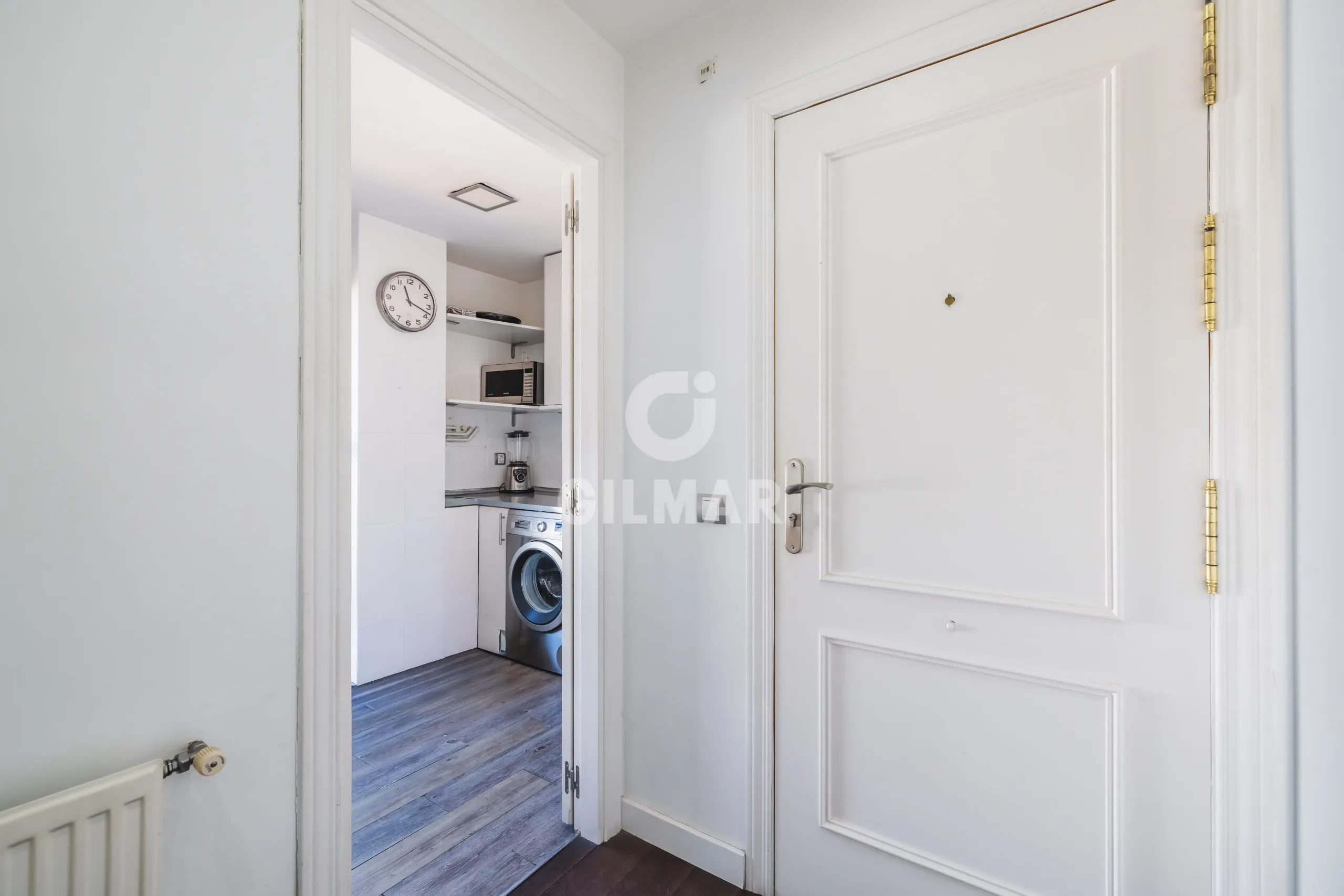 Apartment in Adelfas - Madrid