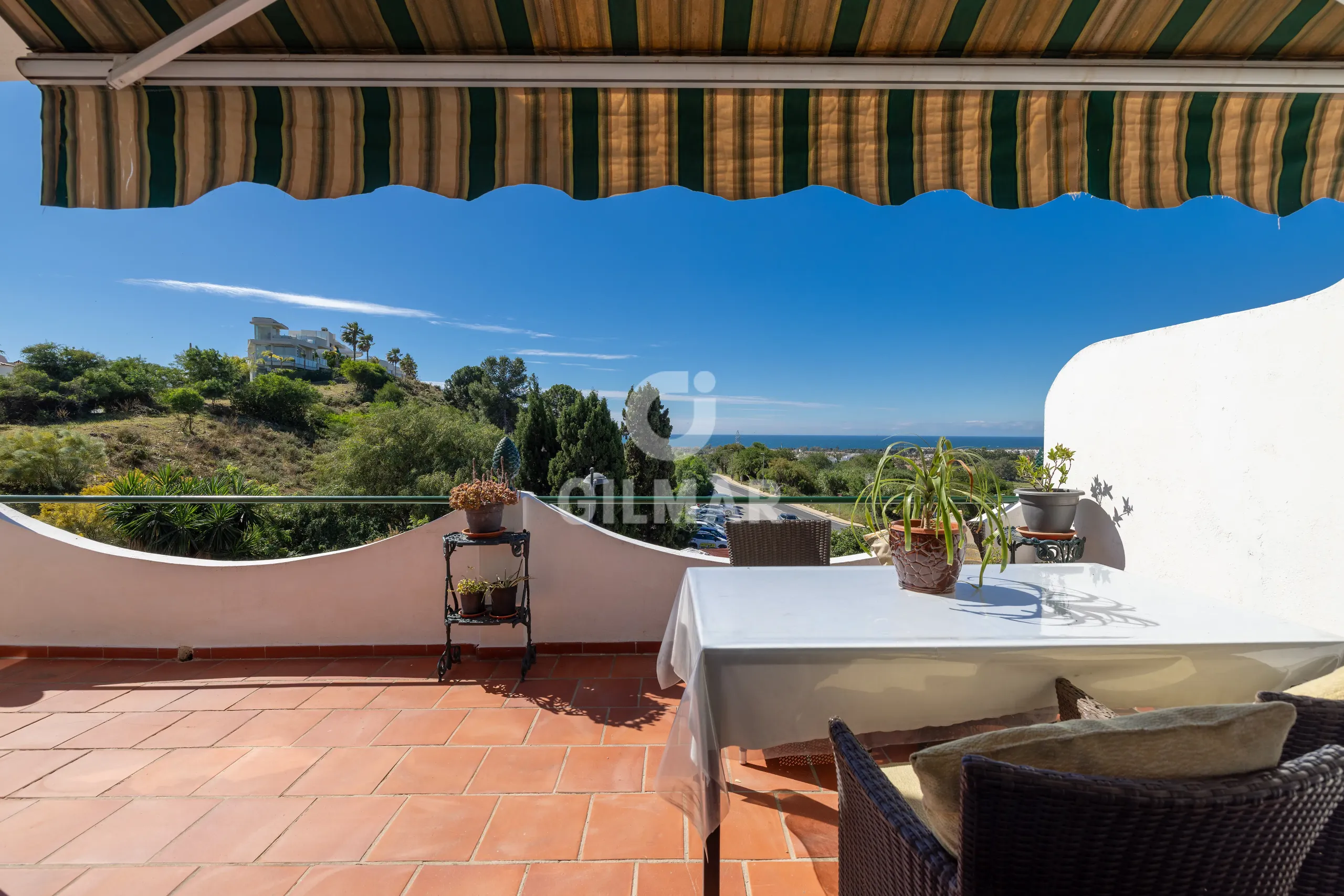 Semi-detached house in Nueva Andalucía - Málaga