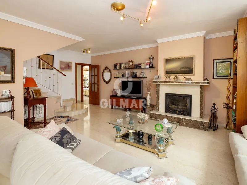 Semi-detached house in Nueva Andalucía - Málaga