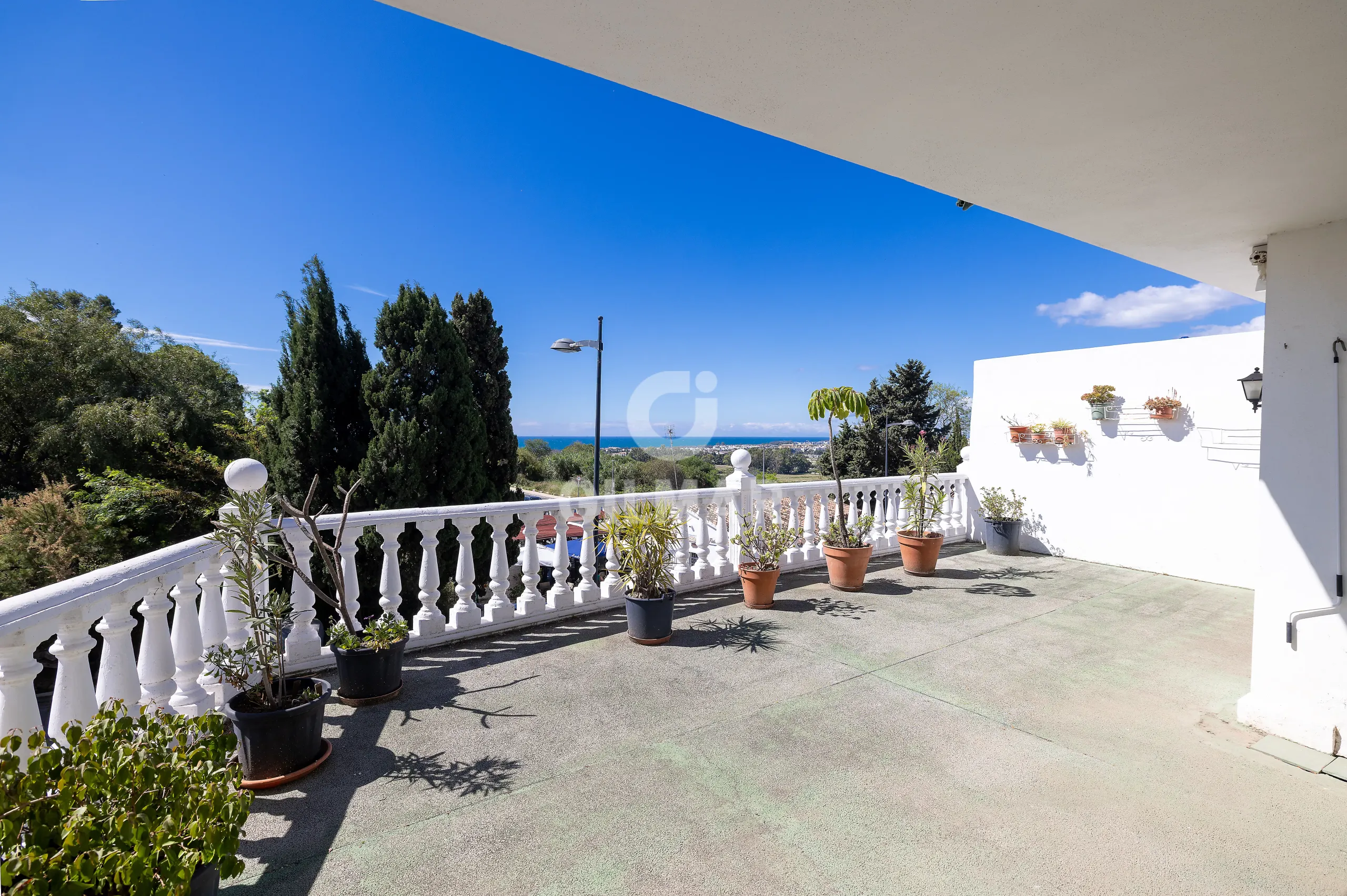 Semi-detached house in Nueva Andalucía - Málaga