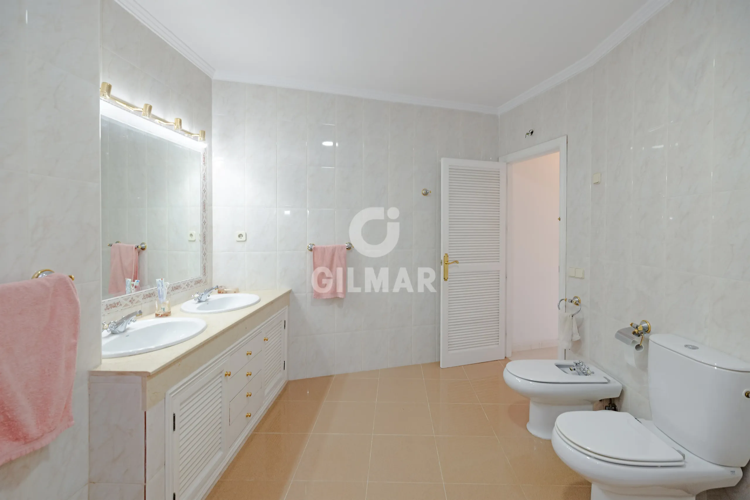Semi-detached house in Nueva Andalucía - Málaga