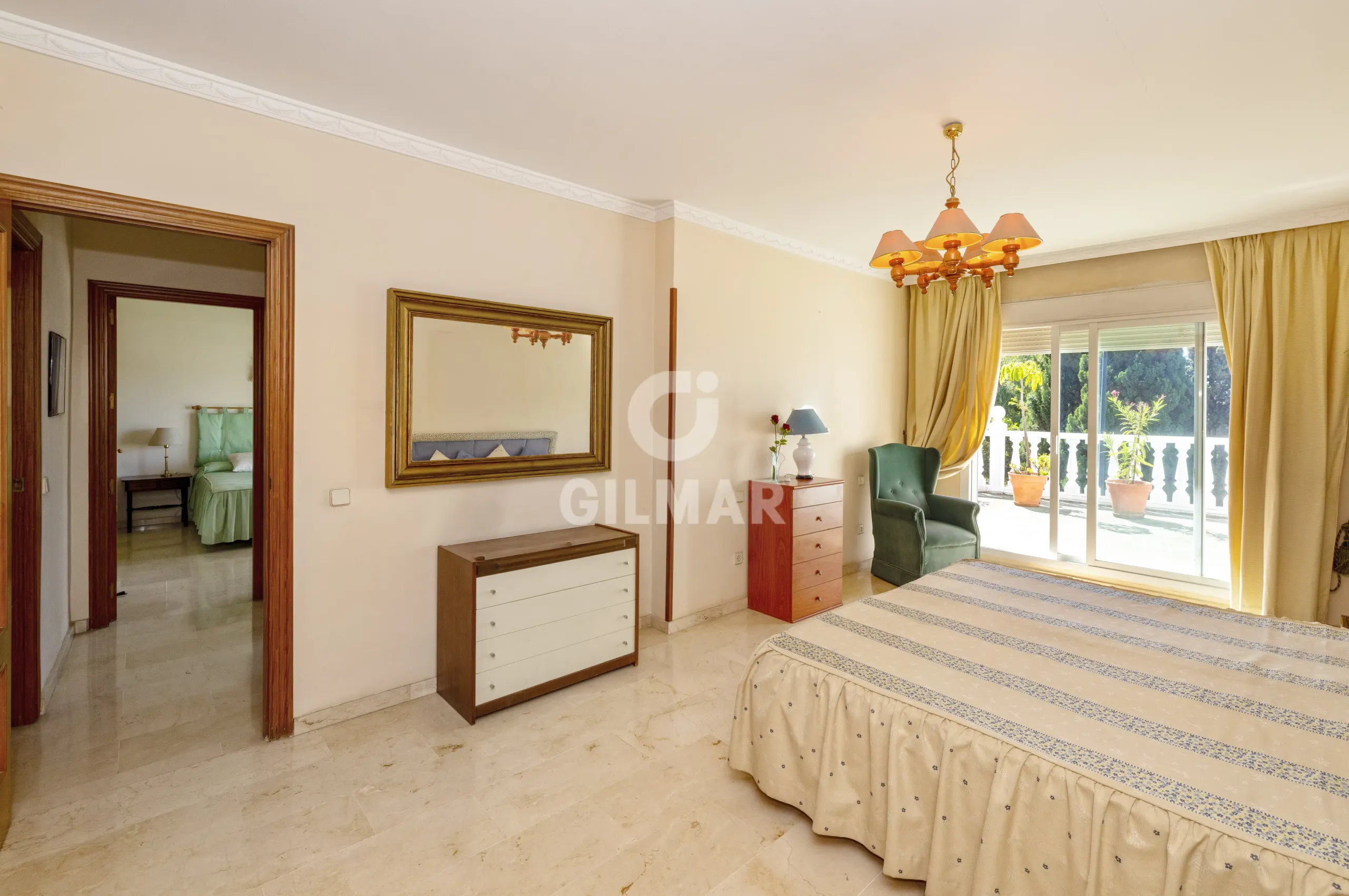 Semi-detached house in Nueva Andalucía - Málaga