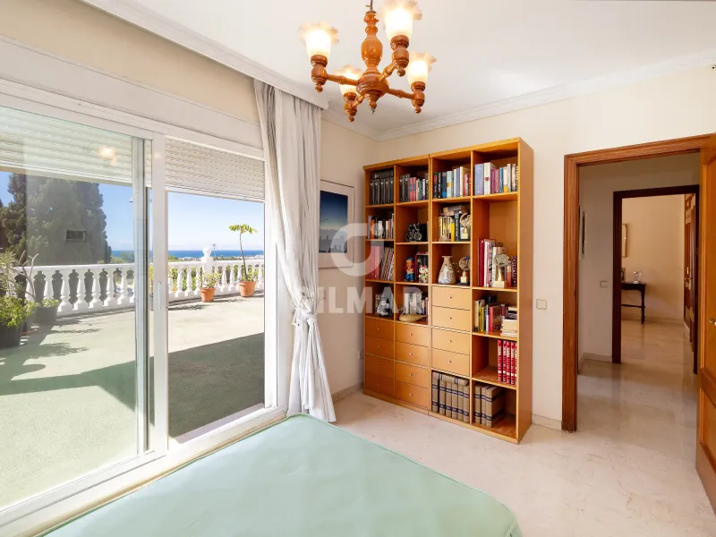 Semi-detached house in Nueva Andalucía - Málaga