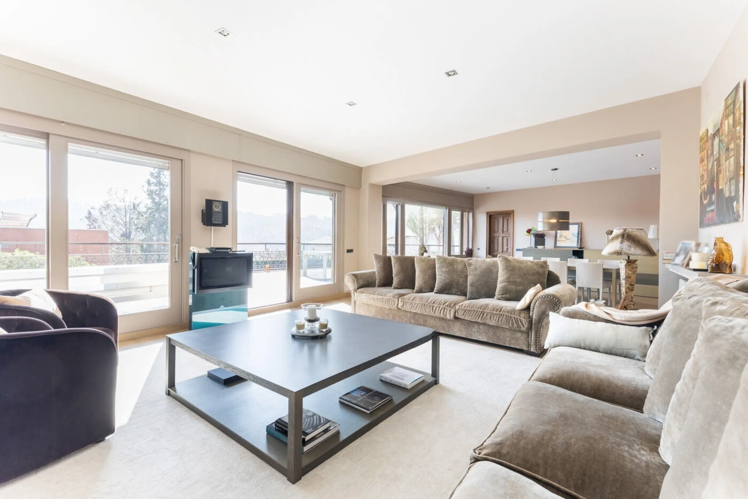 Elegant Residence with Panoramic Views and Total Privacy in Valldoreix, Sant Cugat del Valles, Barcelona