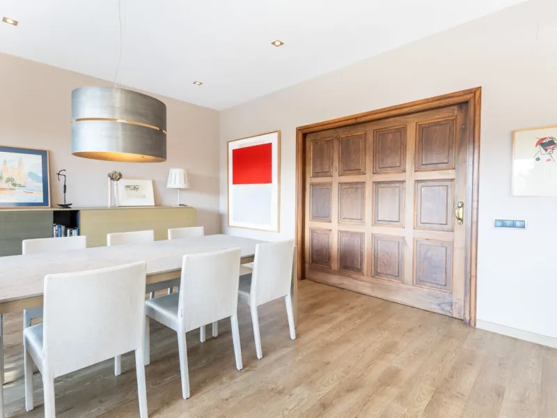 Elegant Residence with Panoramic Views and Total Privacy in Valldoreix, Sant Cugat del Valles, Barcelona