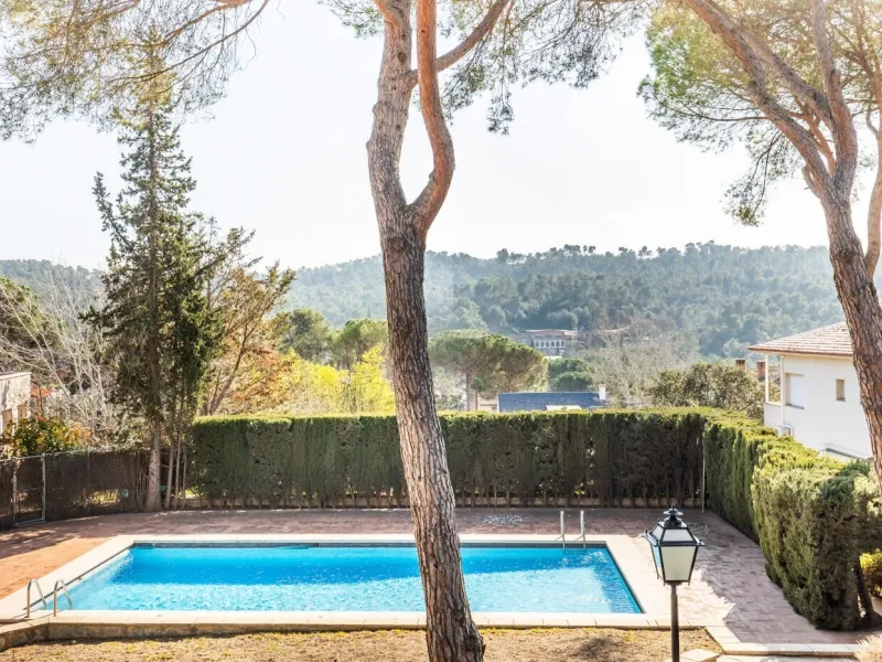 Elegant Residence with Panoramic Views and Total Privacy in Valldoreix, Sant Cugat del Valles, Barcelona