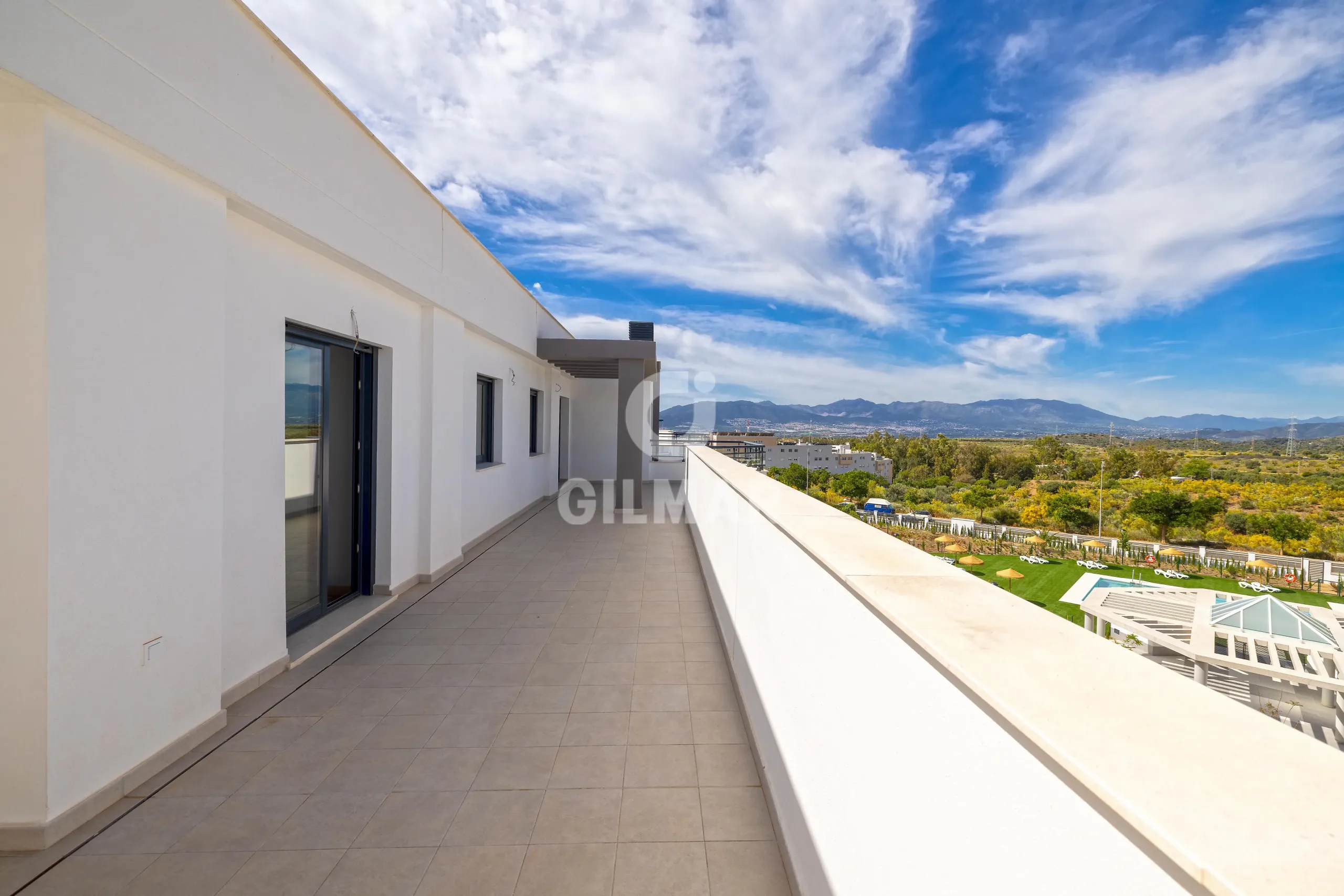 Penthouse in Puerto de la Torre - Málaga