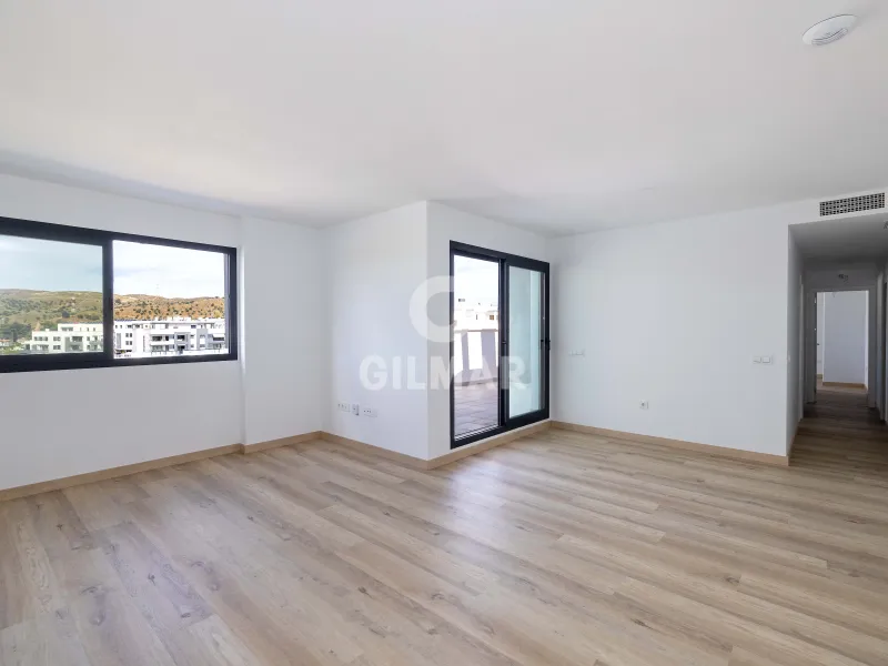 Penthouse in Puerto de la Torre - Málaga