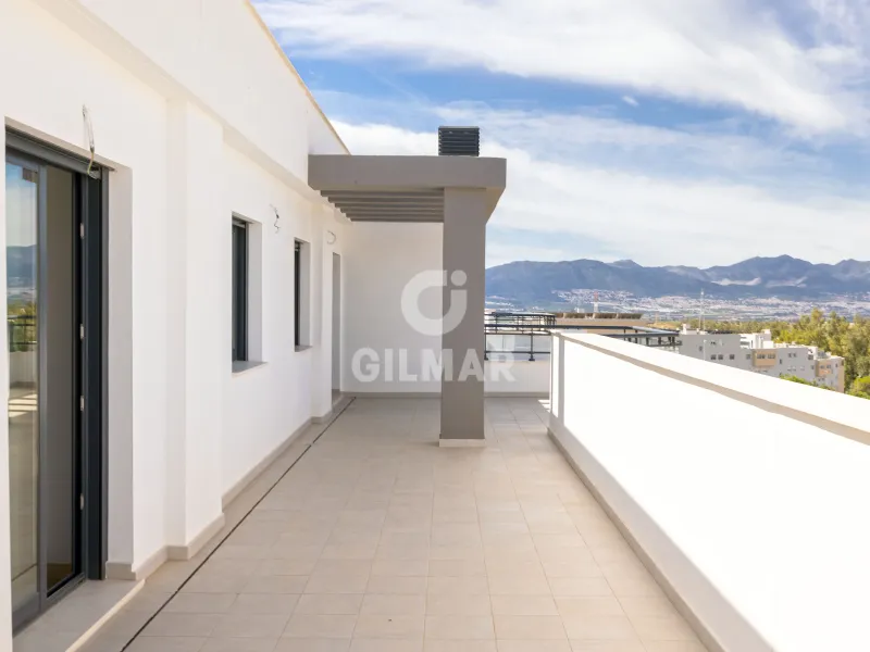Penthouse in Puerto de la Torre - Málaga