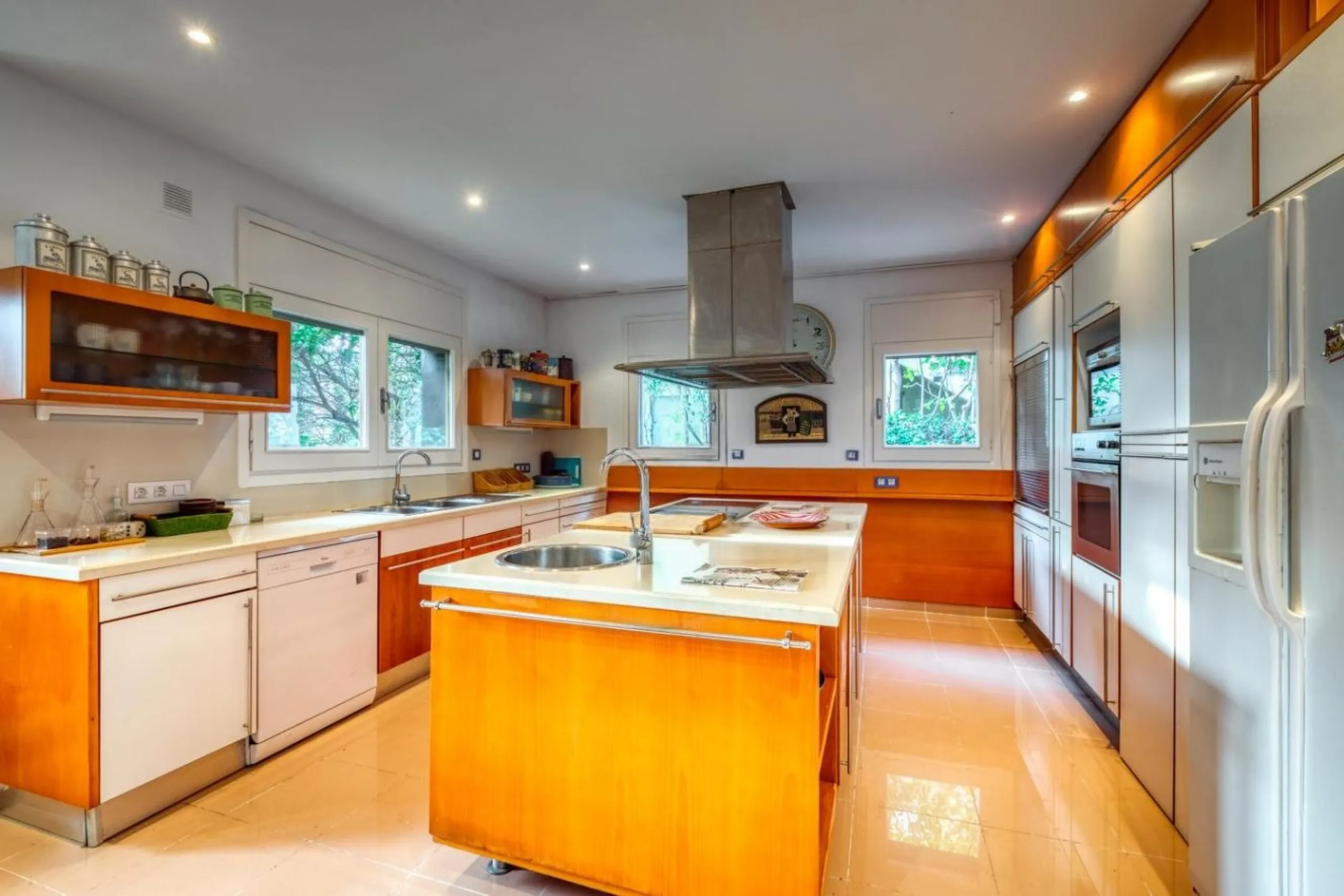 Contemporary Home in Golf – Can Trabal, Sant Cugat del Valles, Barcelona