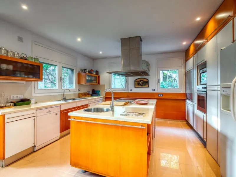 Contemporary Home in Golf – Can Trabal, Sant Cugat del Valles, Barcelona