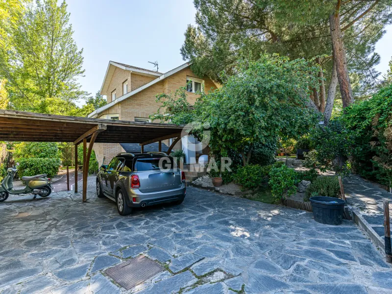 Villa in Las Rozas - Madrid