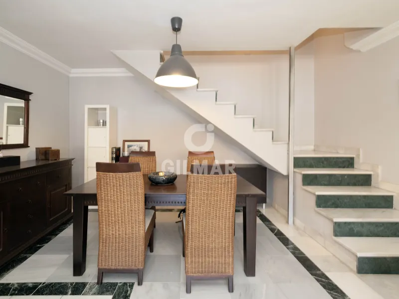 Duplex penthouse in Marbella Ciudad - Málaga