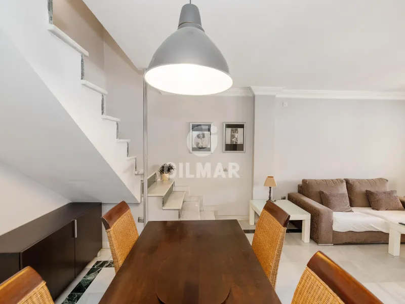 Duplex penthouse in Marbella Ciudad - Málaga