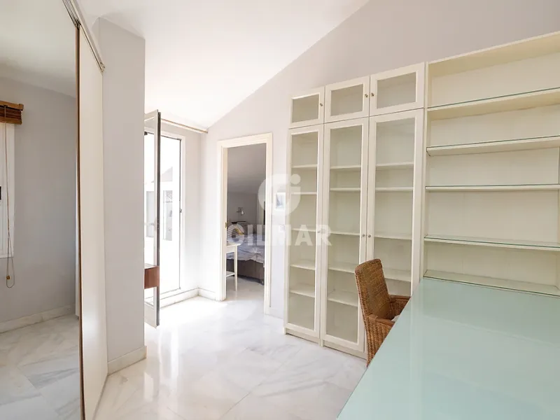 Duplex penthouse in Marbella Ciudad - Málaga