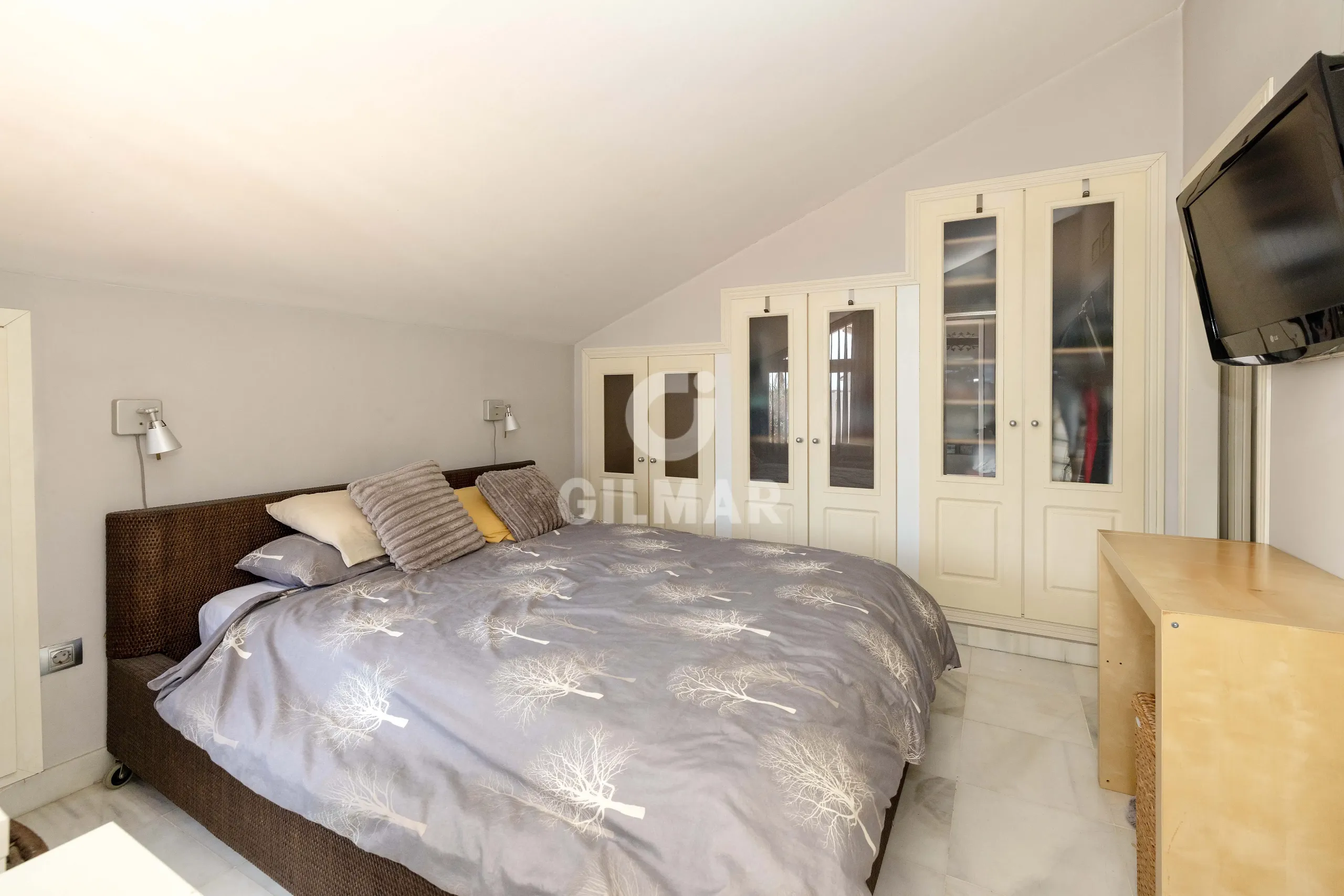 Duplex penthouse in Marbella Ciudad - Málaga