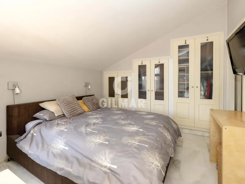 Duplex penthouse in Marbella Ciudad - Málaga
